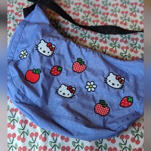 Hello kitty baggu